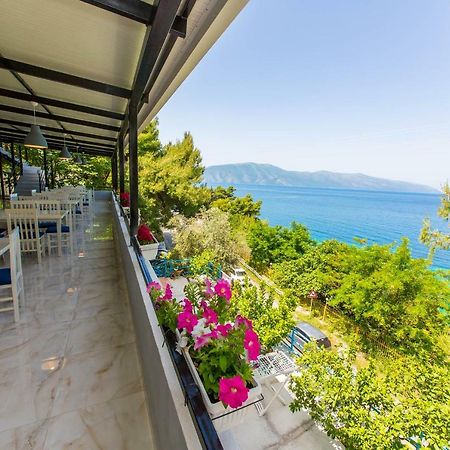 Isi Rooms Vlorë Eksteriør billede