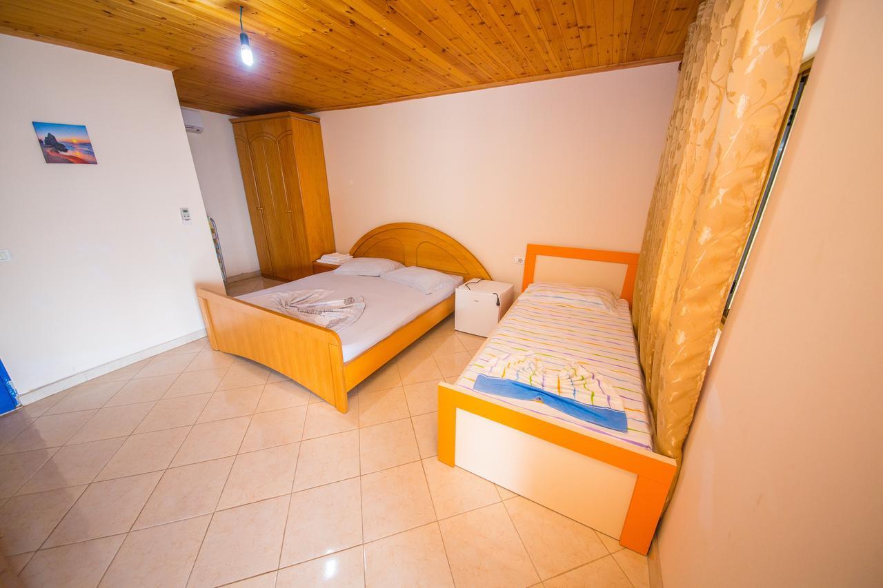 Isi Rooms Vlorë Eksteriør billede
