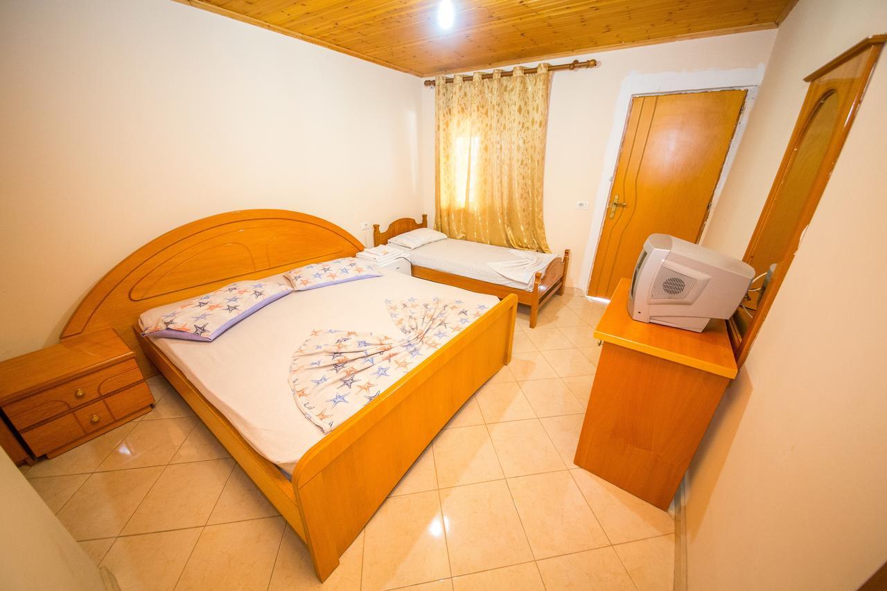 Isi Rooms Vlorë Eksteriør billede